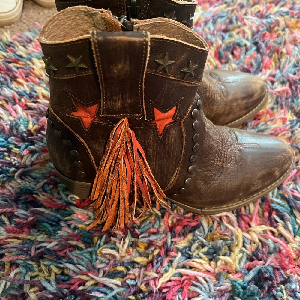 Circle G Brown Star-Studded Kids Boots with Tassels